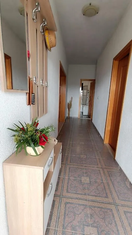 Apartment Apartman Mihaela Gornji Karin
