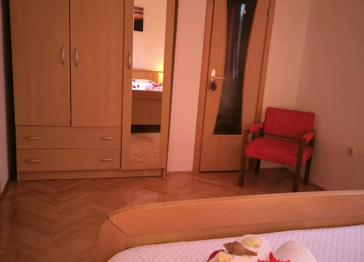 Apartman Mihaela Gornji Karin Apartment
